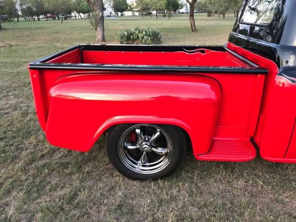 68185171-770-0@2X 1957 Chevrolet 3100 Show Truck