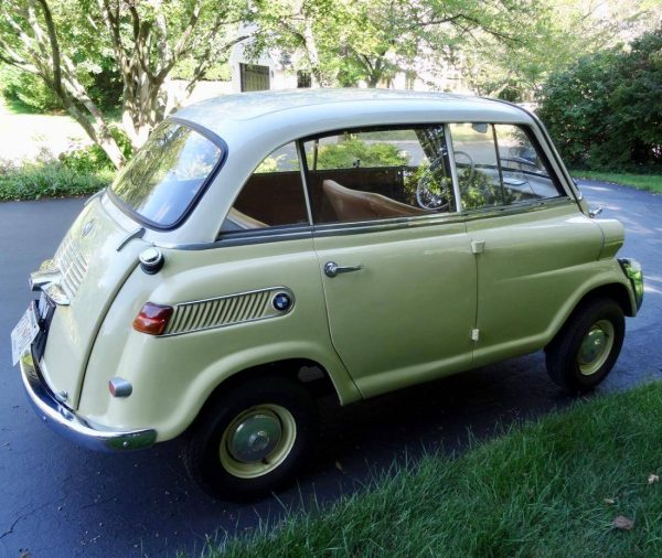 68242375-770-0@2X 1959 BMW Isetta 600