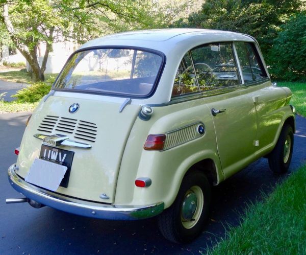 68242387-770-0@2X 1959 BMW Isetta 600