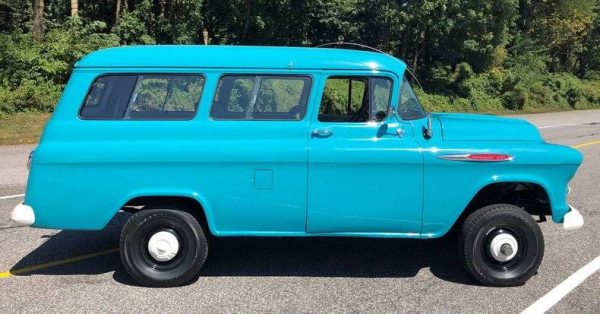 68450309-770-0@2X 1957 Chevrolet Suburban NAPCO 4X4