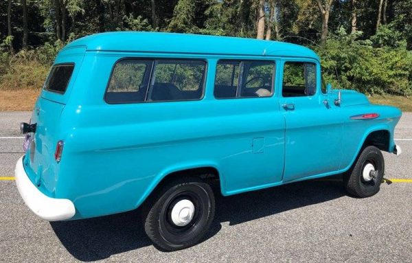 68450310-770-0@2X 1957 Chevrolet Suburban NAPCO 4X4