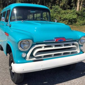 68450325-770-0@2X 1957 Chevrolet Suburban NAPCO 4X4