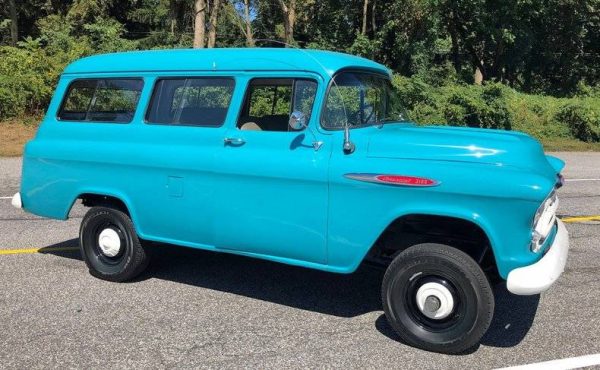 68450327-770-0@2X 1957 Chevrolet Suburban NAPCO 4X4