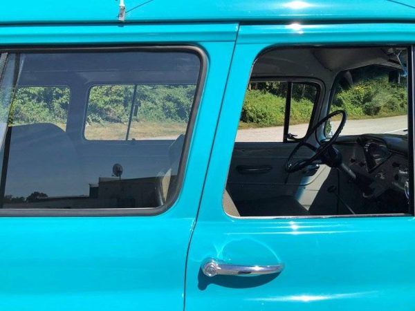 68450332-770-0@2X 1957 Chevrolet Suburban NAPCO 4X4