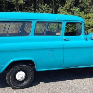 68450341-770-0@2X 1957 Chevrolet Suburban NAPCO 4X4