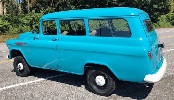 68450348-770-0@2X 1957 Chevrolet Suburban NAPCO 4X4