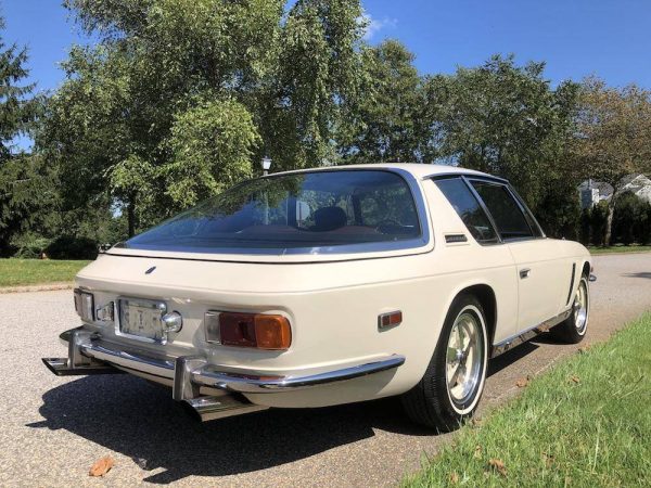 68509773-770-0@2X 1973 Jensen Interceptor 3