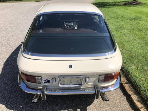 68509774-770-0@2X 1973 Jensen Interceptor 3