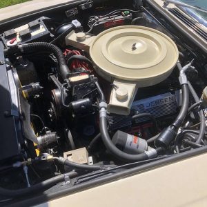 68509787-770-0@2X 1973 Jensen Interceptor 3
