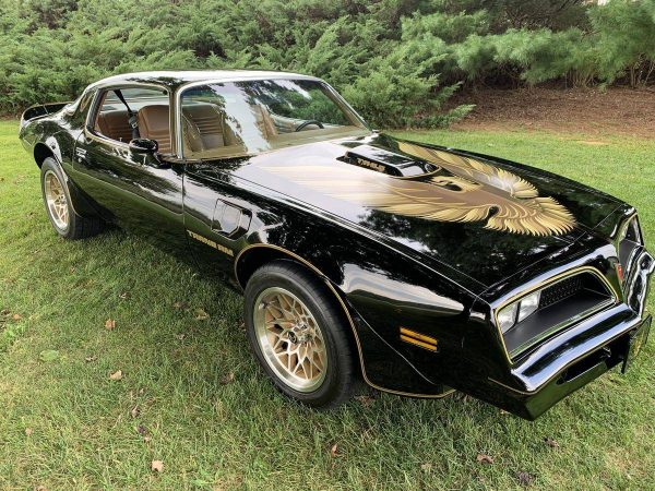 68568461-770-0@2X 1978 Pontiac Trans Am