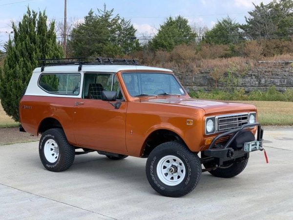 68676773-770-0@2X 1979 International Scout