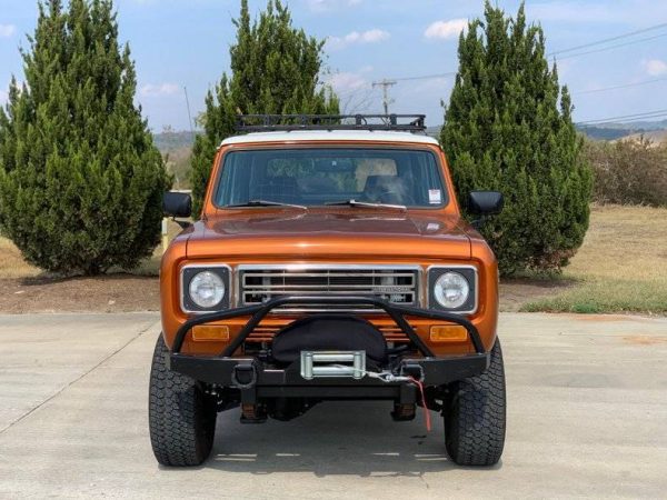 68676776-770-0@2X 1979 International Scout