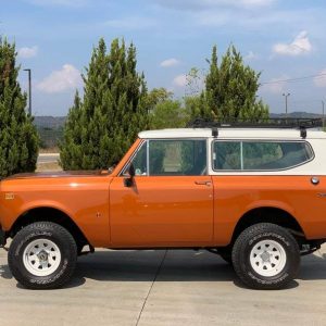 68676779-770-0@2X 1979 International Scout