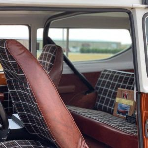 68676793-770-0@2X 1979 International Scout
