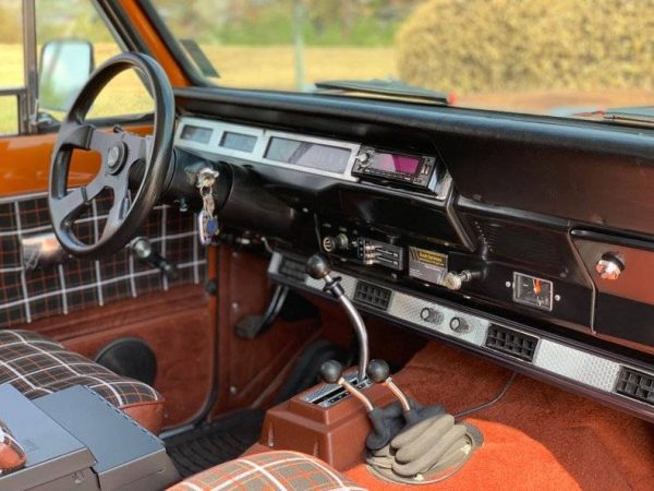 68676802-770-0@2X 1979 International Scout