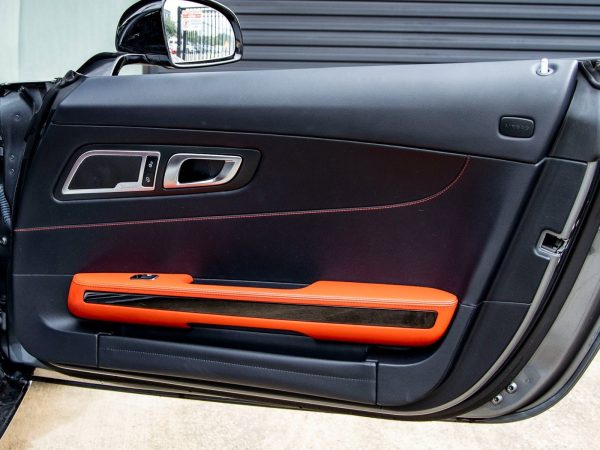 6d289f0dc14a46b2a6ec39b2bf7df604 2018 Mercedes-Benz AMG GT Roadster