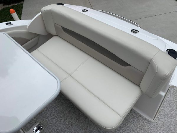 7234976_20190930120208899_1_XLARGE 2012 Chaparral 270 Signature