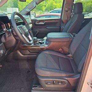74d97e228e304046912de5658ea97301 2023 GMC Sierra 1500 Elevation