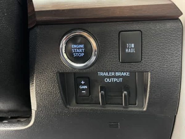 75eb30b3579142da8c772ba8eaa5c0b8 2021 Toyota Tundra Limited