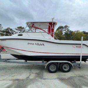 8266372_20220330110533590_1_XLARGE 2002 Boston Whaler 255 Conquest