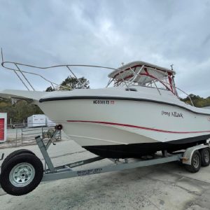 8266372_20220330110539072_1_XLARGE 2002 Boston Whaler 255 Conquest