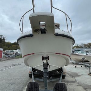 8266372_20220330110544186_1_XLARGE 2002 Boston Whaler 255 Conquest