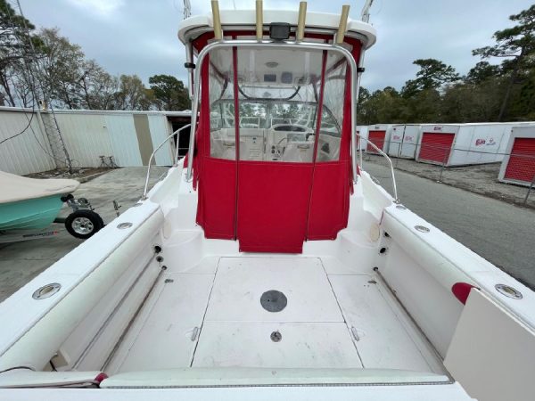 8266372_20220330110549582_1_XLARGE 2002 Boston Whaler 255 Conquest