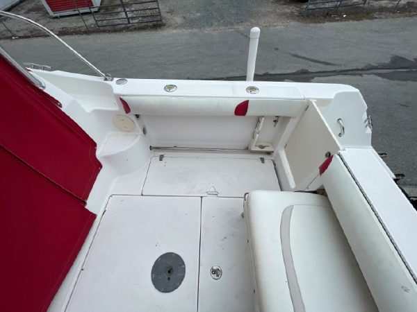 8266372_20220330110633183_1_XLARGE 2002 Boston Whaler 255 Conquest