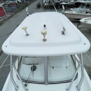 8266372_20220330110712128_1_XLARGE 2002 Boston Whaler 255 Conquest