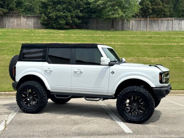 82a5c37237a3438fa93bdbcf7fe1facc 2022 Ford Bronco Outer Banks