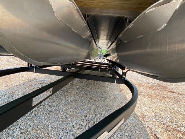 8315953_20220511211144893_1_XLARGE 2012 Bennington 24 SL