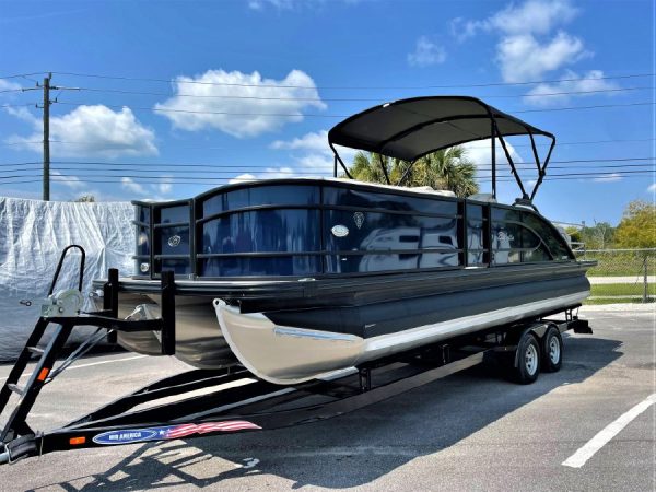 8359476_20220819042816648_1_XLARGE 2020 Barletta L25UC Tri-toon
