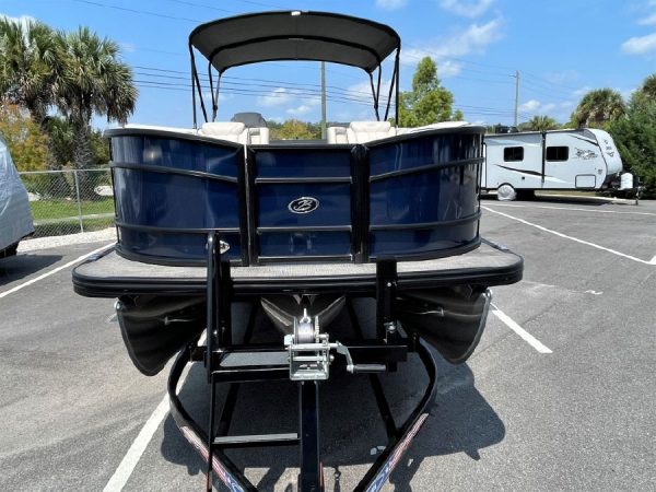 8359476_20220819042901047_1_XLARGE 2020 Barletta L25UC Tri-toon