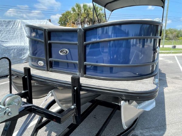 8359476_20220819042908984_1_XLARGE 2020 Barletta L25UC Tri-toon
