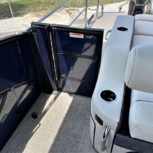 8359476_20220819043451672_1_XLARGE 2020 Barletta L25UC Tri-toon