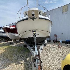 8377160_20220630060346920_1_XLARGE 2000 Boston Whaler 28 Outrage