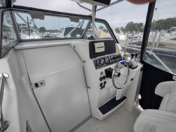 8377160_20220630060705852_1_XLARGE 2000 Boston Whaler 28 Outrage
