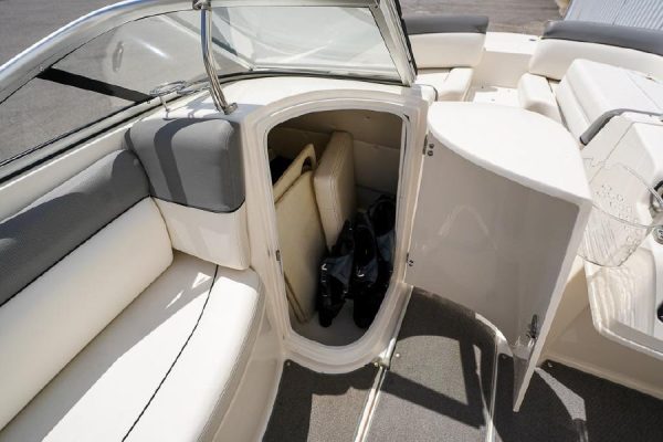 8421022_20220808075145064_1_XLARGE 2014 Bayliner 215 Deck Boat