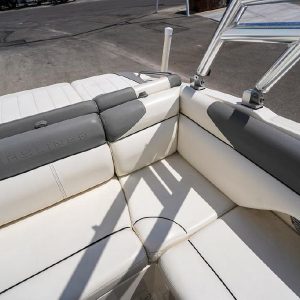 8421022_20220808075149991_1_XLARGE 2014 Bayliner 215 Deck Boat