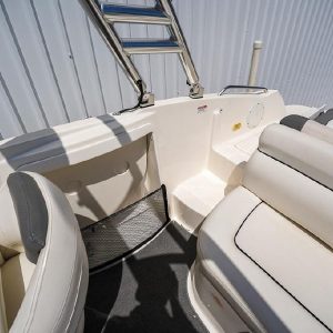 8421022_20220808075153953_1_XLARGE 2014 Bayliner 215 Deck Boat