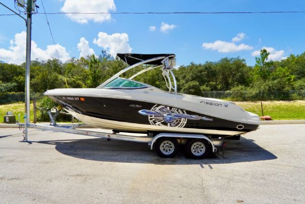 8459038_20220822172638230_1_XLARGE 2008 Sea Ray 230 Select Fission