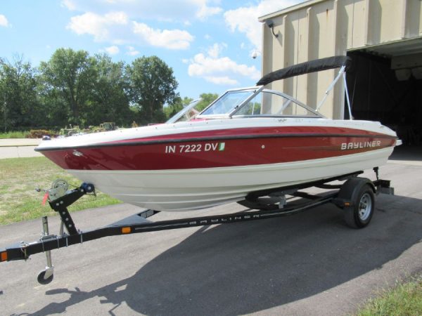 8465515_20220826100259546_1_XLARGE 2012 Bayliner 195 Bowrider