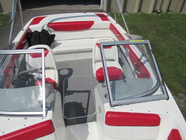 8465515_20220826102133410_1_XLARGE 2012 Bayliner 195 Bowrider