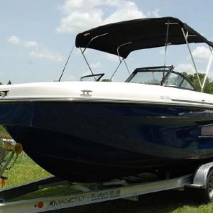 8486599_0_080920221321_1 2020 Bayliner DX2200