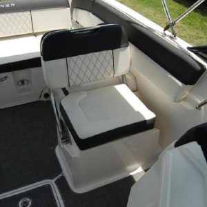 8486599_0_080920221321_10 2020 Bayliner DX2200
