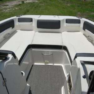 8486599_0_080920221321_12 2020 Bayliner DX2200