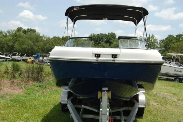 8486599_0_080920221321_3 2020 Bayliner DX2200