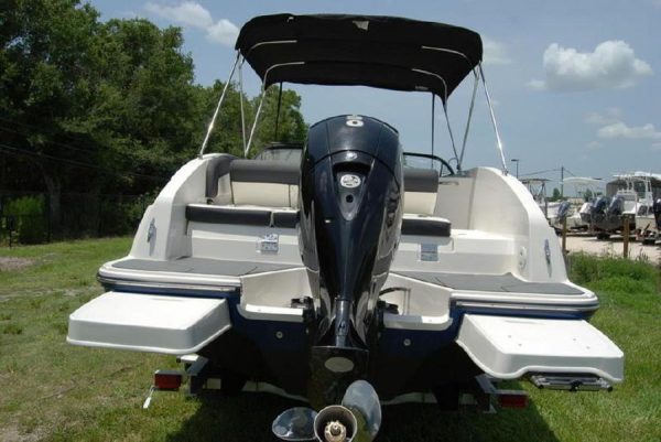 8486599_0_080920221321_6 2020 Bayliner DX2200