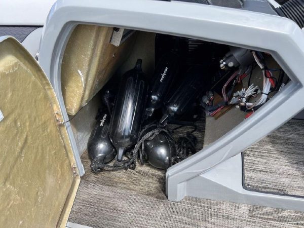 8488329_20220913133732321_1_XLARGE 2020 Godfrey Pontoons MC 235 RL TT-27