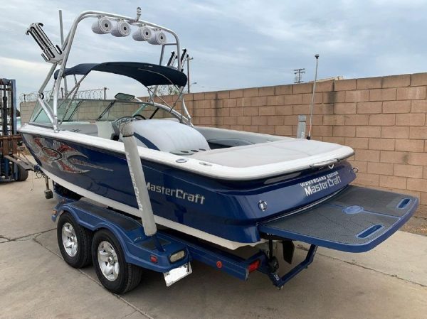 8488396_20220909084304343_1_XLARGE 2003 MasterCraft X-9 Wakeboard Boat